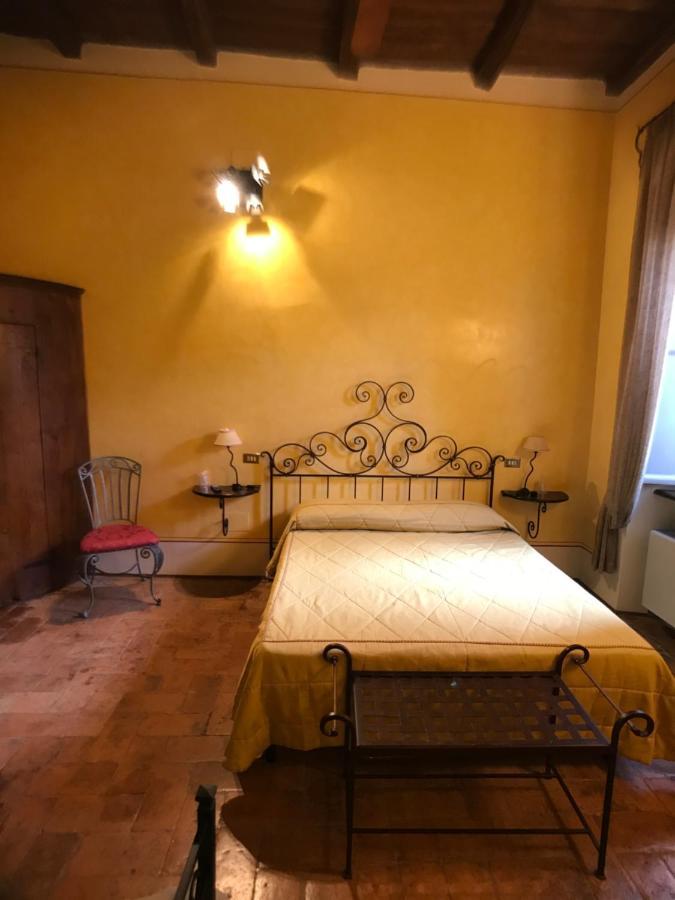 Camere Della Vecchia Posta Trevi Exterior photo
