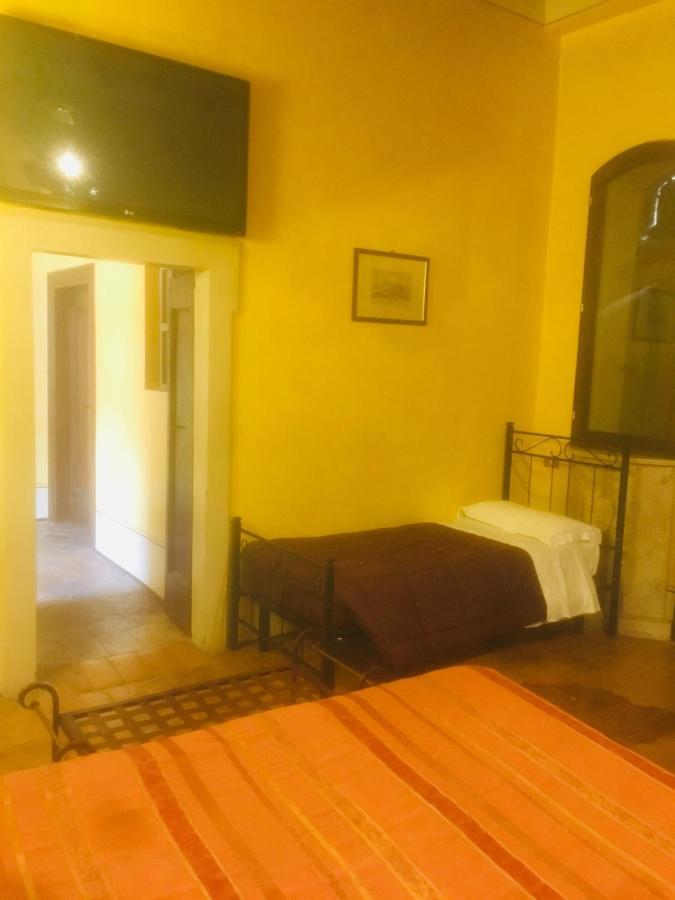 Camere Della Vecchia Posta Trevi Exterior photo